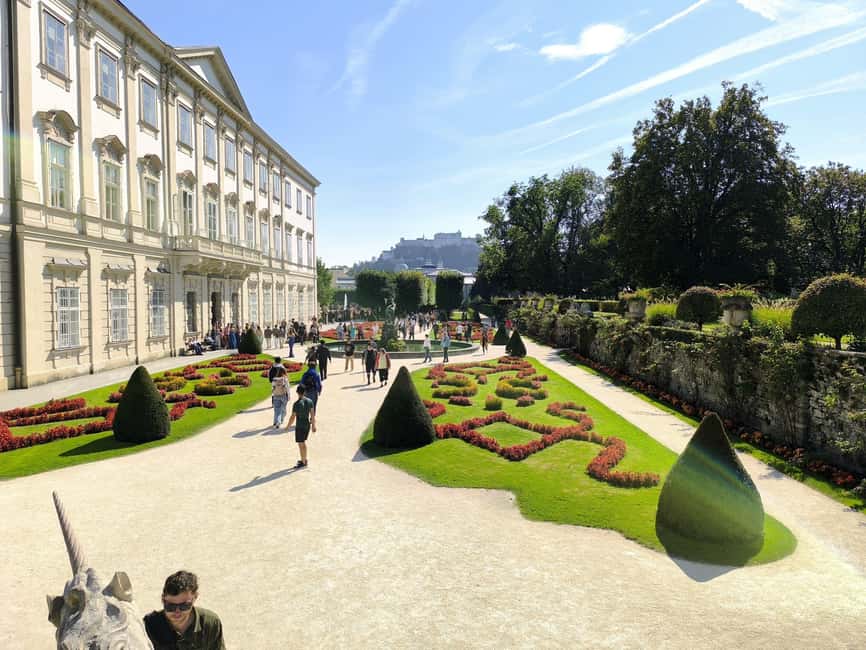Sound of Music: Salzburg, Mirabell, Hallstatt & Alpine Views - Traunkirchen and the first Lake Traunsee views