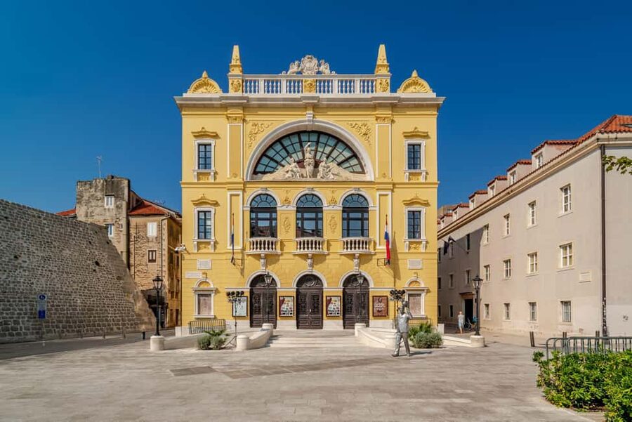 Split: 1.5-Hour Walking Tour and Diocletian's Palace - Why Diocletian’s Palace feels different from other ruins
