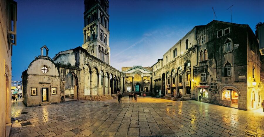 Split: 1.5-Hour Walking Tour and Diocletian's Palace - Peristyle, the palace’s grand central space