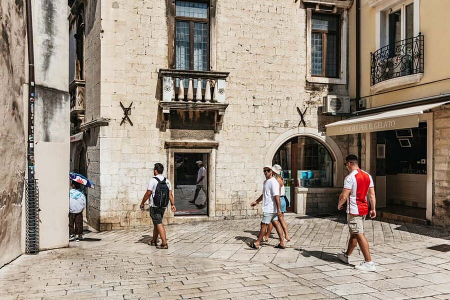 Split: Diocletian Palace & Old Town Guided Walking Tour - Is $17 good value for 50 minutes?
