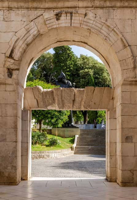 Split: Jewish Heritage & Diocletian's Palace Walking Tour - Why Split’s Jewish story changes the usual city walk
