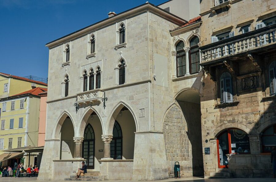 Split: Palace & Old Town Private Walking Tour-Entrance incl. - Is $192 Per Person a Fair Price?