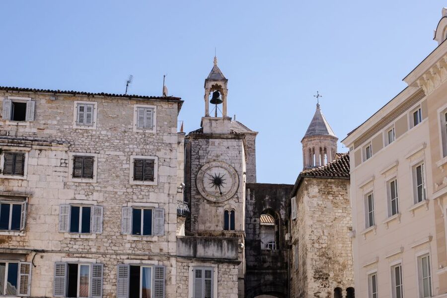 Split: Palace & Old Town Private Walking Tour-Entrance incl. - Golden Gate and Gregory of Nin