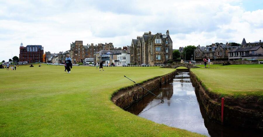 St Andrews and Falkland Palace Tour from Edinburgh - Falkland Palace and a village from another time