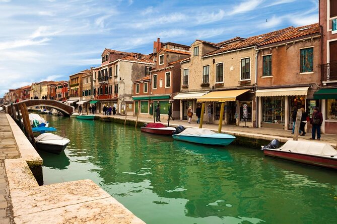 St Mark's, Doge's Palace, with Murano and Burano & Gondola Ride - A full day that covers Venice’s big three experiences