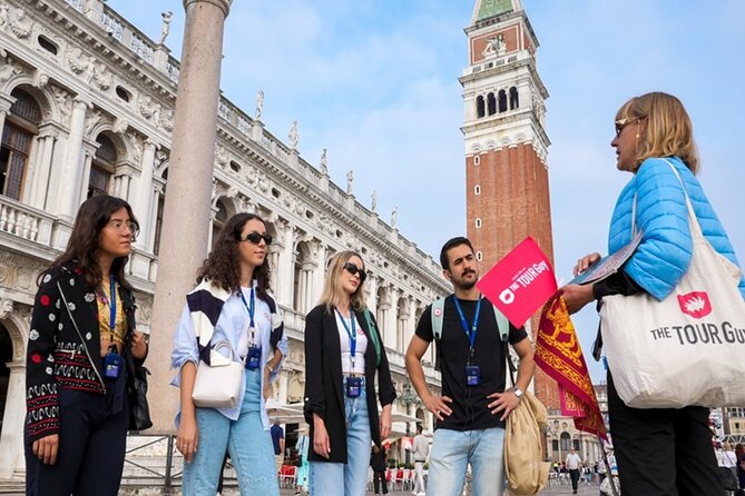 St Mark's, Doge's Palace, with Murano and Burano & Gondola Ride - Lunch is your one real pause