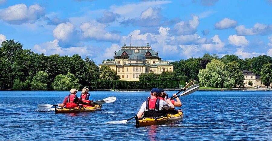 Stockholm: Guided Kayak Tour to Drottningholm Royal Palace - Key points to know before booking