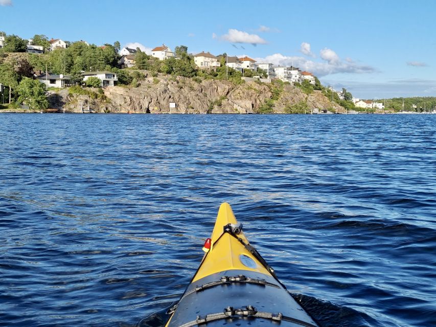 Stockholm: Guided Kayak Tour to Drottningholm Royal Palace - Safety first on calm Lake Mälaren