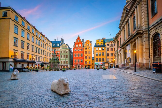 Stockholm Old Town Highlights, Royal Palace, Vasa Museum Tour - Parliament House and Sweden’s political center