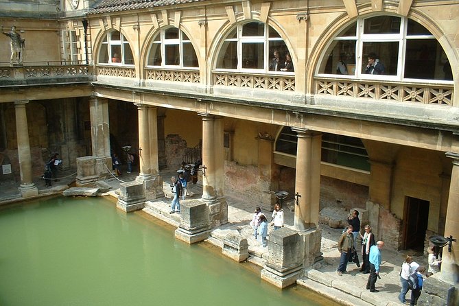 Stonehenge, Windsor Castle, and Bath from London - Is the $111 price good value?