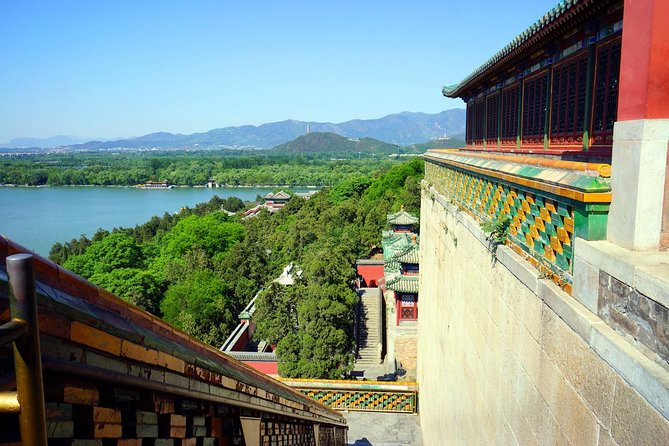 Summer Palace Private Tour with Public Transport&Optional Extras - Meeting your guide and riding Beijing’s metro