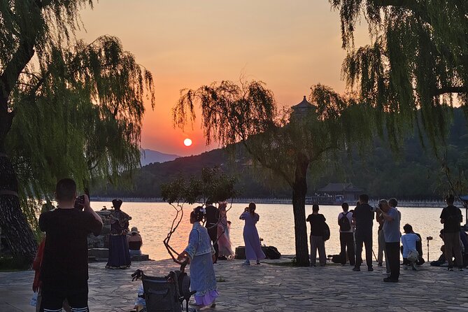 Summer Palace Walking Tour - Beijing - Kunming Lake, ducks, and the optional boat ride