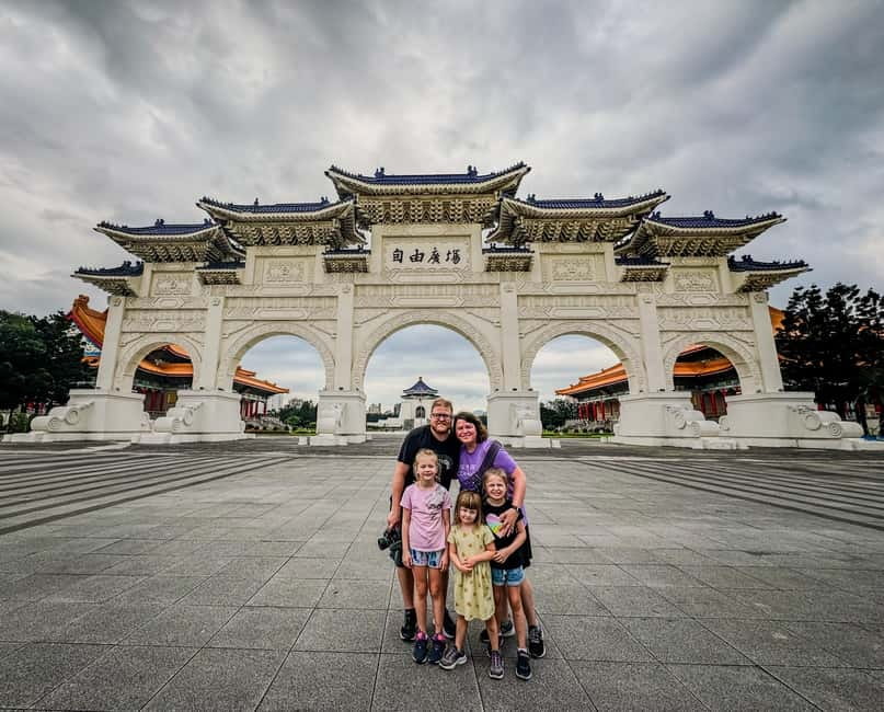 Taipei: Morning City Tour with National Palace Museum Entry - Who Should Book This Tour