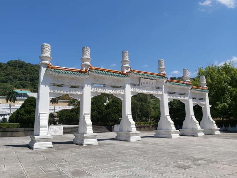 Taipei: Morning City Tour with National Palace Museum Entry - Should You Book It?