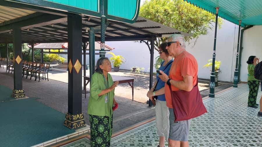 Taman sari water castle, sultan palace & local food tasting - Starting at Alun Alun Yogyakarta