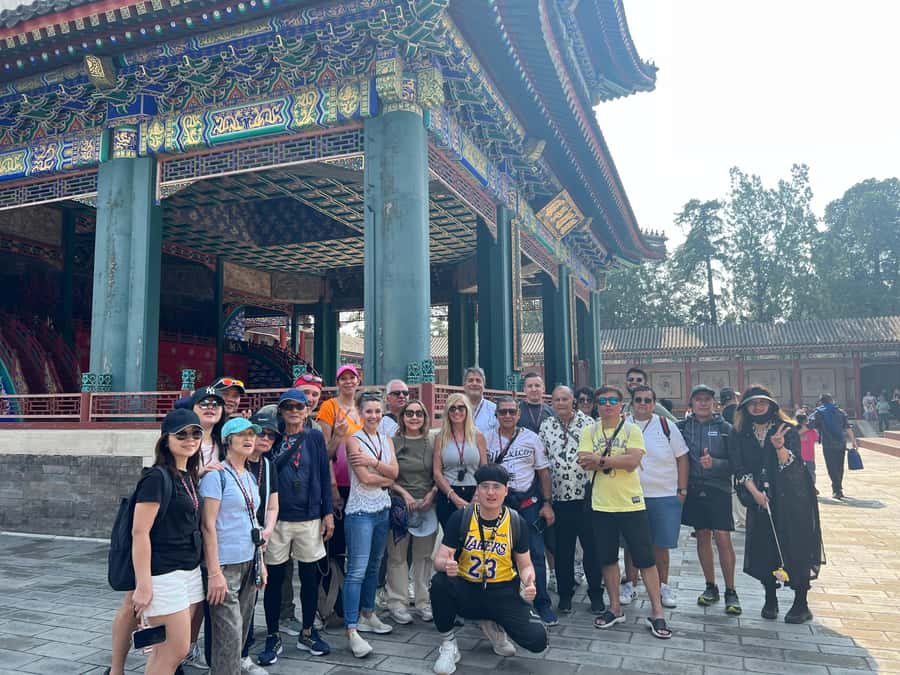 Temple Heaven, Summer Palace, Lama Temple, Hutong Bus Tour - Hutong lanes and lunch at your own pace