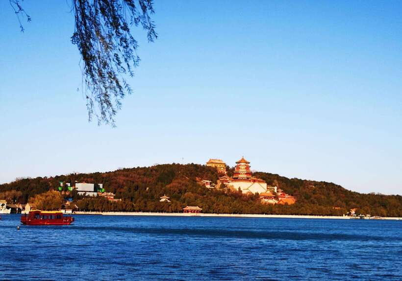 Temple Of Heaven and Summer Palace Guided Tour With Tickets - The Summer Palace and Its Lake Views