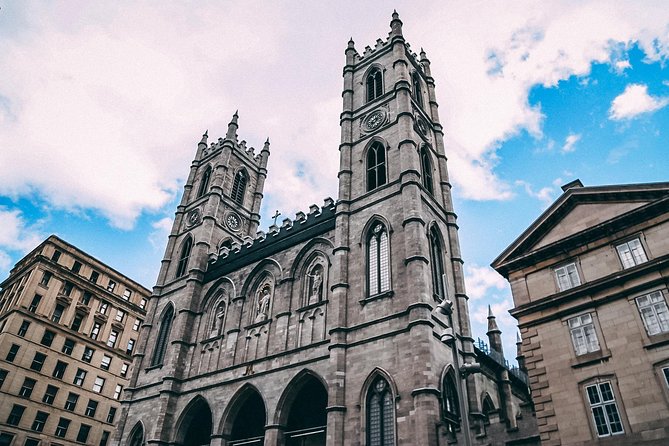 The Essential 101 Non-Touristy Walking Tour by Spade & Palacio - One hour through the streets of Old Montreal