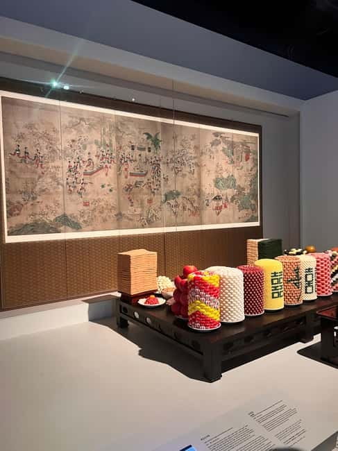 Time Travel in Seoul: Gyeongbokgung, Folk Museum & Bukchon - Bukchon Hanok Village beyond the busiest lanes