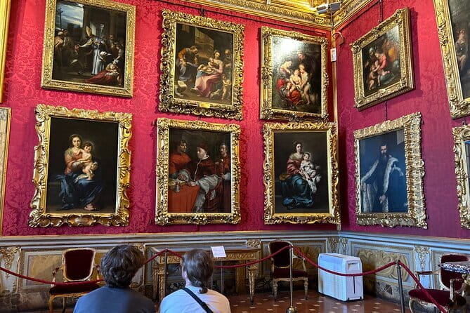 Timed Entry Ticket to Pitti Palace and Boboli Gardens in Florence - Timing your visit so you see both sites
