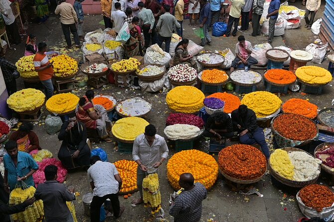 Tipu Palace + Koté Vishnu + Fort + KR Market + Jain Temple = Bengaluru Pété Walk - What the $33.55 price really buys you
