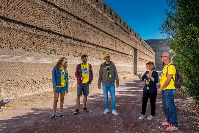 Tivoli Full Day Trip from Rome: Hadrian's Villa and Villa D'Este - Guiding, headsets, and group pace