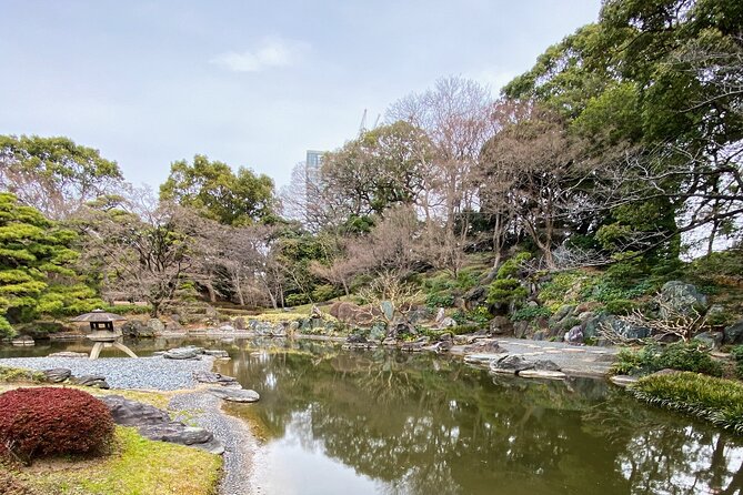 Tokyo: Edo Castle & East Garden of the Imperial Palace Tour - What the gardens add to the history