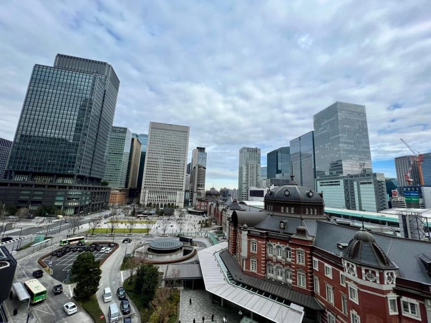 Tokyo walking tour around Imperial Palace and Tokyo Station - Meiji Seimei Kan and the polished Marunouchi streets