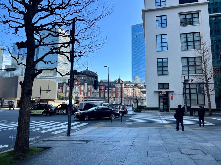 Tokyo walking tour around Imperial Palace and Tokyo Station - Sakuradamon Gate and the final walk
