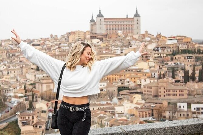 Toledo & Segovia Tour with Cathedral and Alcazar Tickets & Lunch - Getting to Toledo from central Madrid