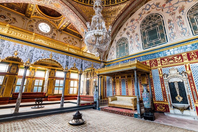 Topkapi Palace and Harem Guided tour with Skip-the-Line Tickets - Key points to know before you book