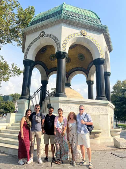 Topkapi Palace & Harem, Skip-the-Line SMALL GROUP - The Imperial Treasury and famous objects