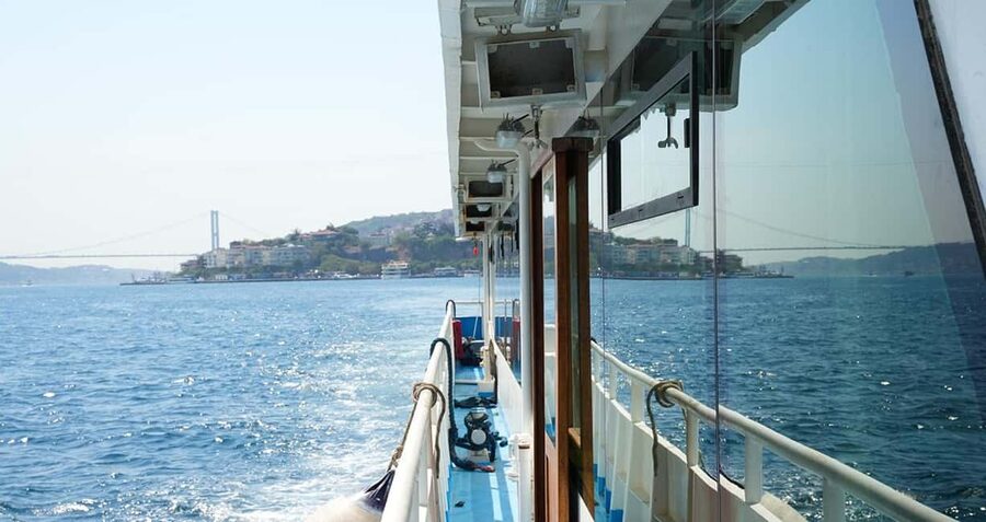 Topkapi Palace & Harem Tour + Bosphorus & Golden Horn Cruise - Meeting at Chimney Bistro near Topkapi’s gate