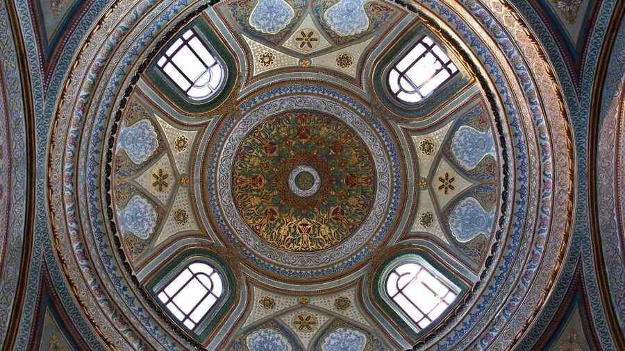 Topkapi Palace Tour: Scenes of the Ottoman Empire - Stories that make the palace easier to remember