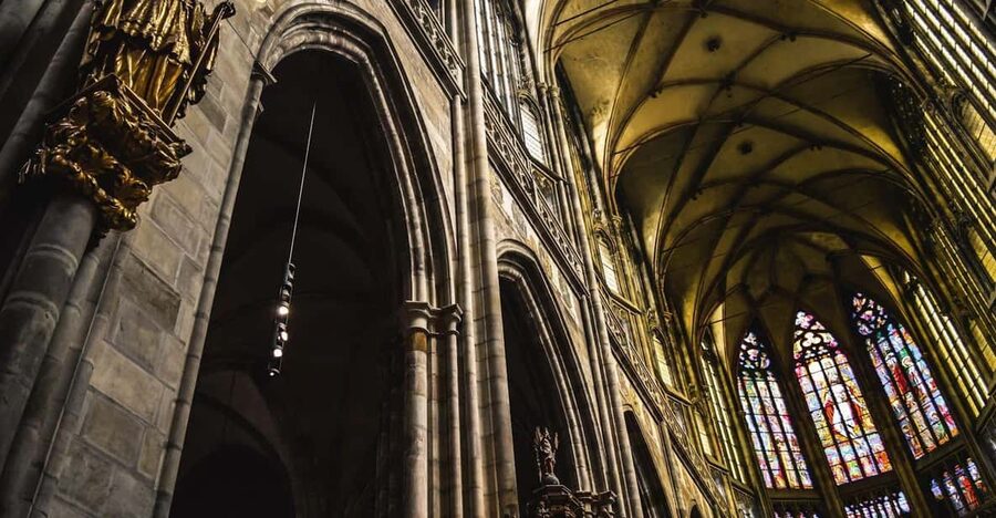 Tour of Prague Castle in italian language ticket included - Key points to know before you book