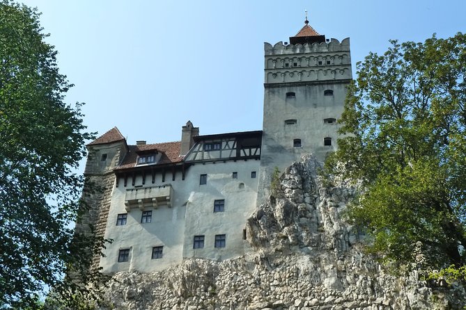 Tour of the 3 Castles: Bran, Rasnov and Peles in Spanish (native Spanish guide). - What to budget and prepare