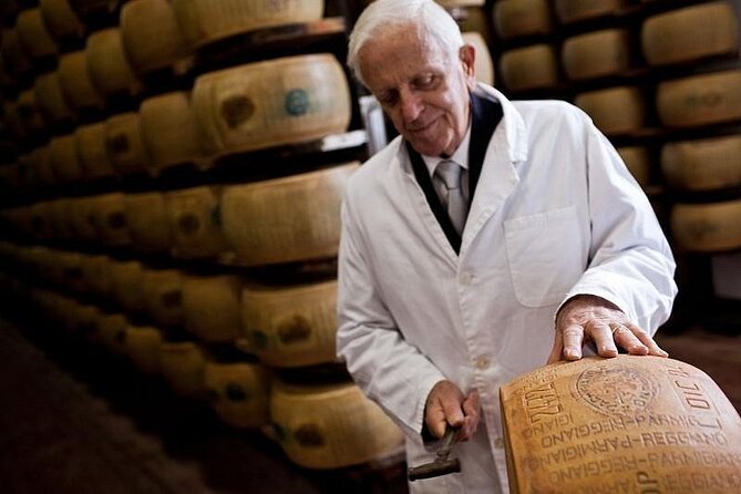 Tour Parmigiano Reggiano dairy and Parma ham - Key points at a glance