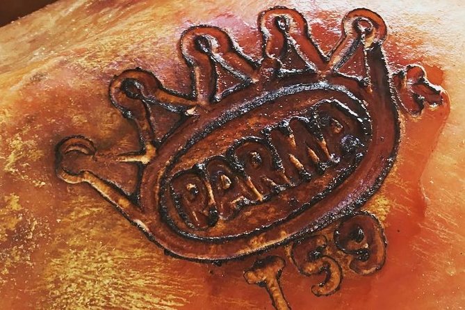 Tour Parmigiano Reggiano dairy and Parma ham - Who will enjoy this Parma food experience?