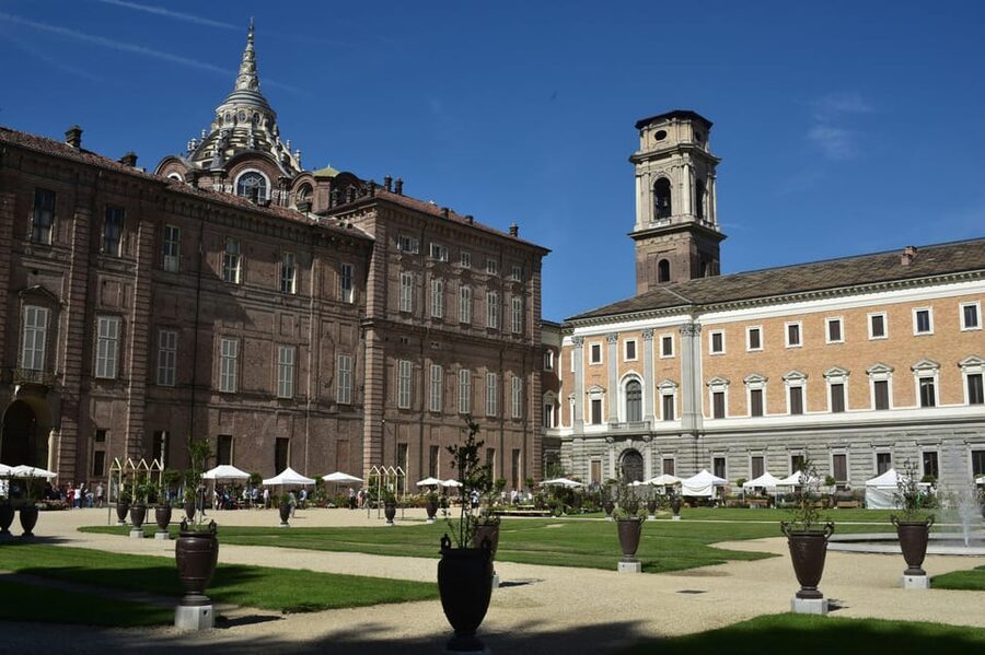 Turin: Entrance ticket for Palazzo Reale & audioguide - A first look at Turin’s royal address