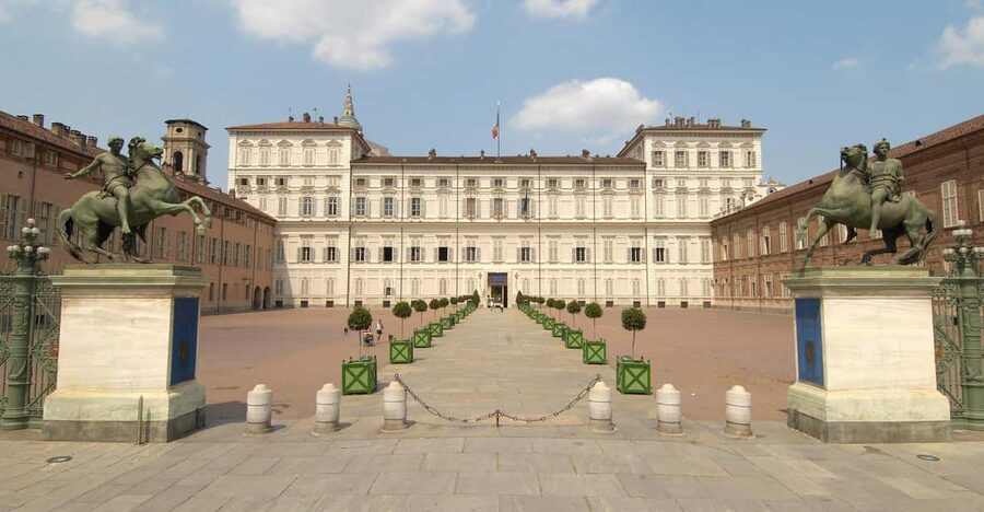 Turin: Entrance ticket for Palazzo Reale & audioguide - King Charles Albert’s private apartments