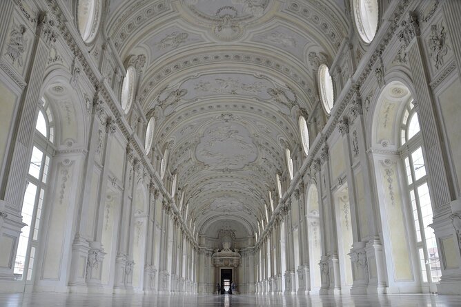 Turin: Reggia of Venaria guided experience - Meeting at Venaria Reale