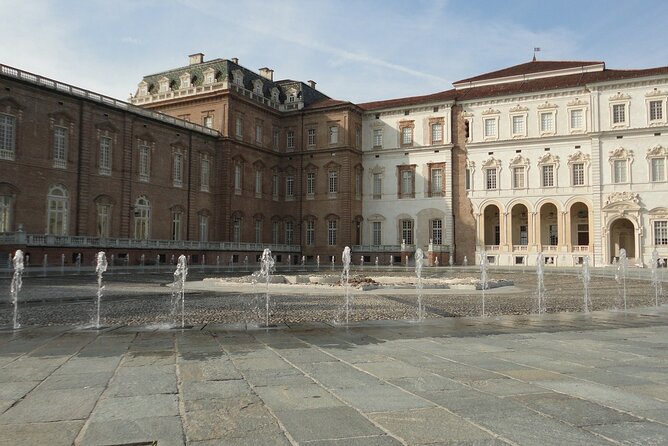 Turin: Reggia of Venaria guided experience - Entering the Hall of Diana