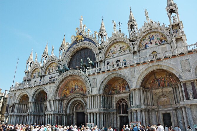 Venice 3,5 hrs tour: Doge's Palace, St Mark's and Hidden Gems - Why this Venice tour works as a first introduction