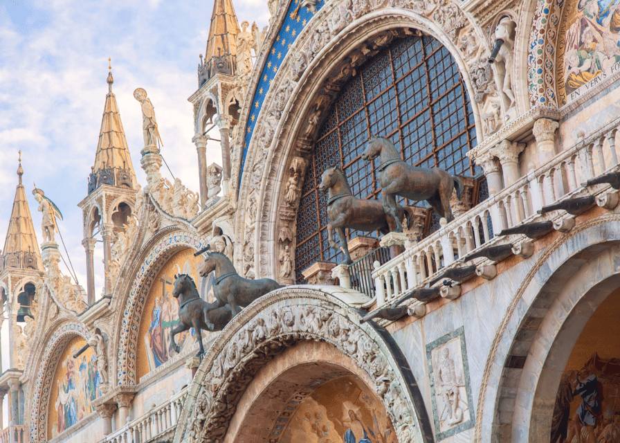 Venice: Basilica and Doge's Palace Priority Ticket and Tour - Doge’s Palace and the Machinery of Power