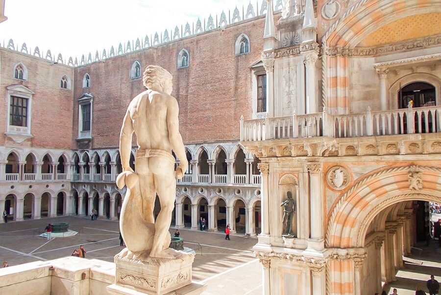 Venice: Doge's Palace and St. Mark's Basilica Tour - Why these two monuments belong together