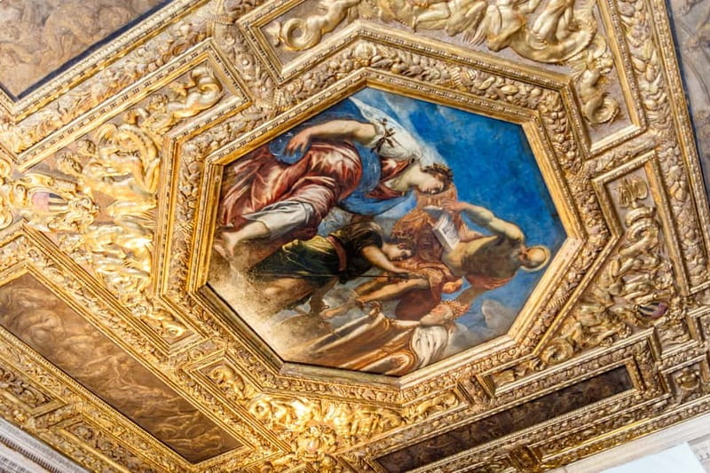 Venice: Doge's Palace and St Mark's Basilica Walking Tour - Key points to know before booking