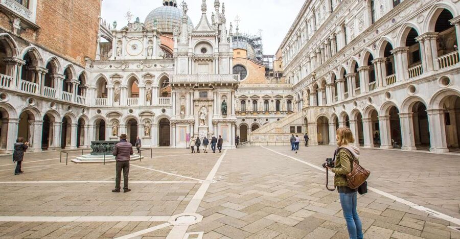 Venice: Doge's Palace Skip-the-Line Tour with Prisons - Key points to know before booking