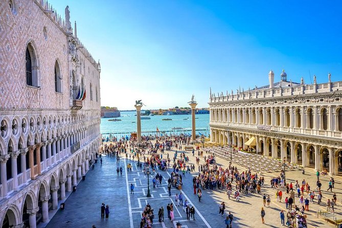 Venice Doge's Palace & St. Mark's Semi-Private Tour, Max 6 People - Guide style and the quality of the storytelling