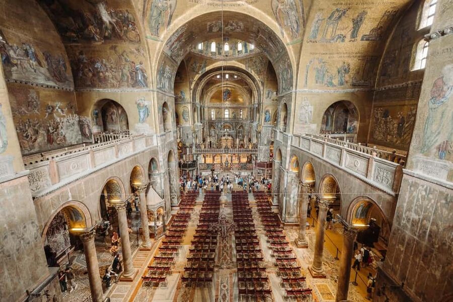 Venice: Doge's Palace & St Mark's Tour with Upgrade Option - Why the 8 AM start matters at Doge’s Palace