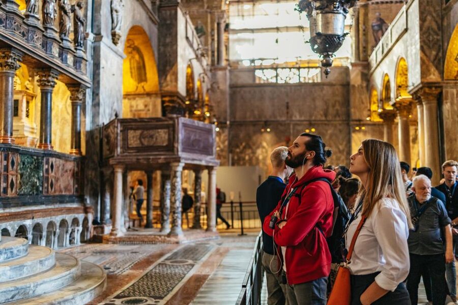 Venice: Private Entry Doge Palace & St. Mark Terraces Tour - Timing, clothing, and practical limits